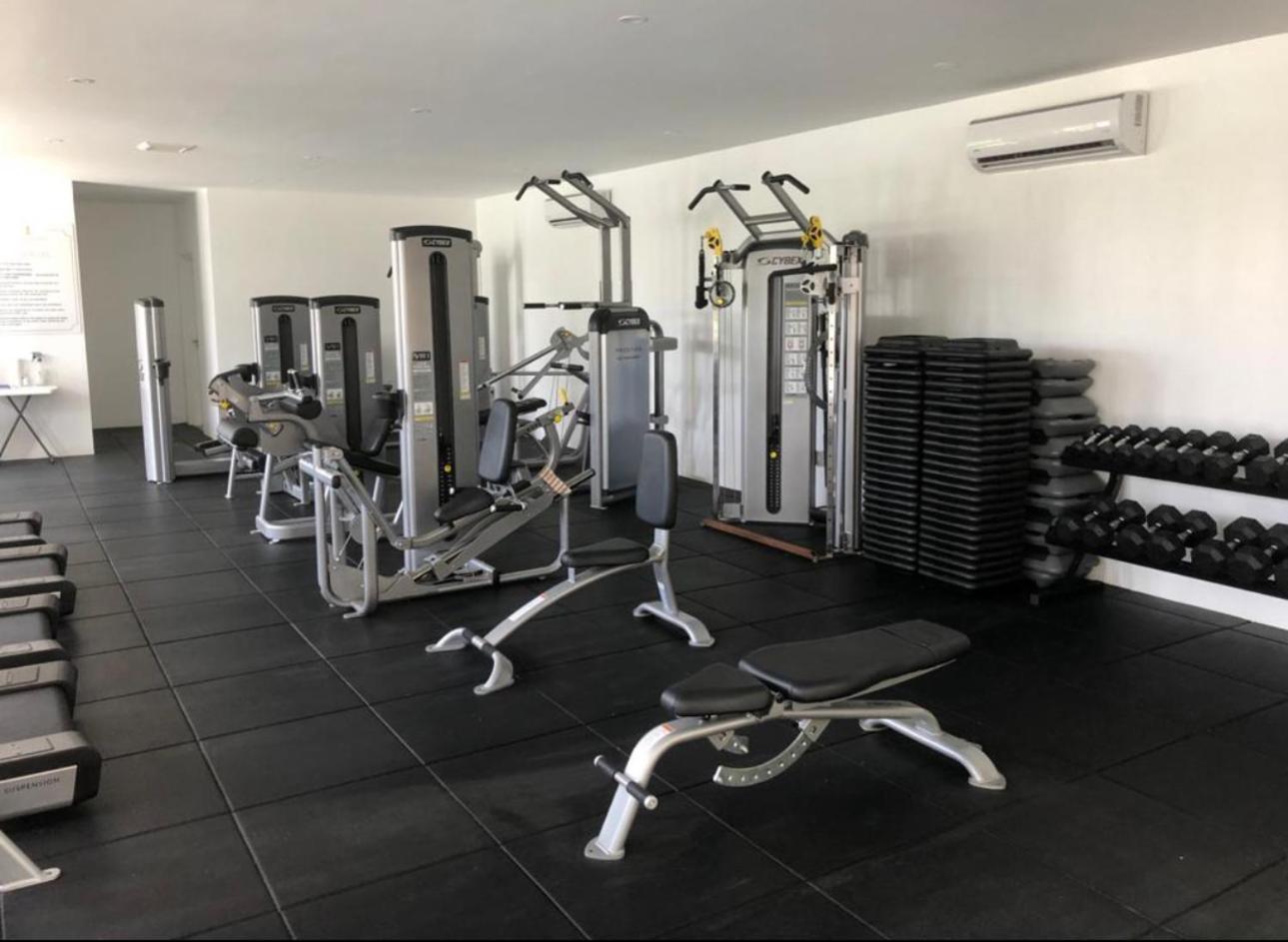 Westmoreland Hills - Mount Standfast - St James - Full Gym Membership Saint James Exterior photo